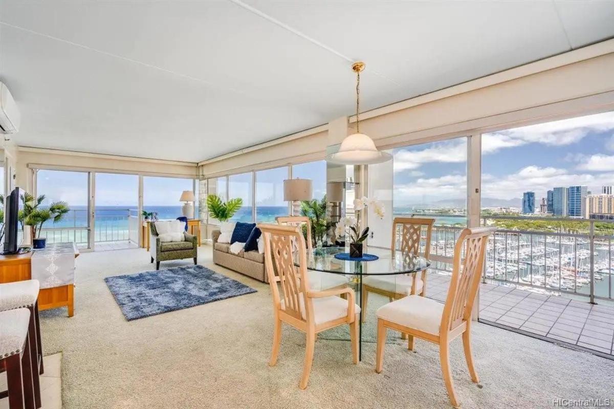 Ilikai #1743 Panoramic Views On Waikiki Beach Aparthotel โฮโนลูลู ภายนอก รูปภาพ