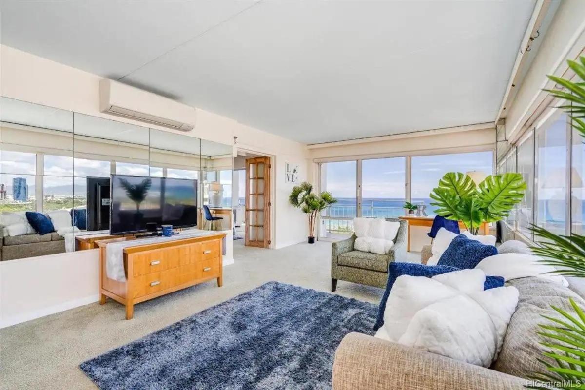 Ilikai #1743 Panoramic Views On Waikiki Beach Aparthotel โฮโนลูลู ภายนอก รูปภาพ