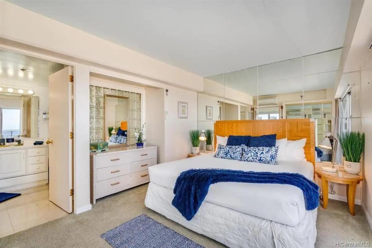 Ilikai #1743 Panoramic Views On Waikiki Beach Aparthotel โฮโนลูลู ภายนอก รูปภาพ